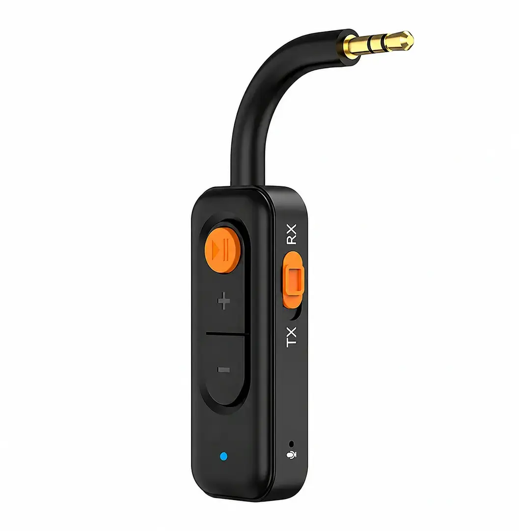 Adaptador Bluetooth negro con conector auxiliar 3.5 mm, controles RX TX y micrófono