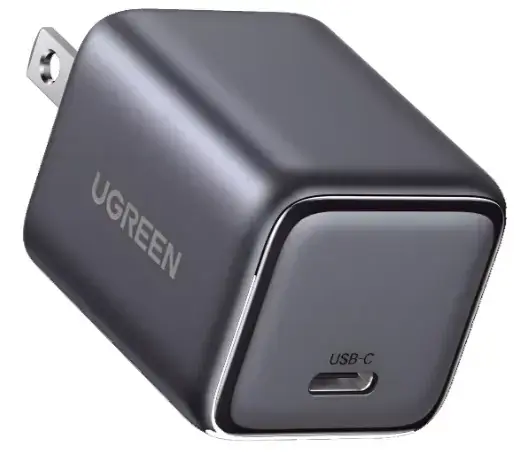 Cargador Ugreen de pared USB-C con carga rápida, diseño compacto y color gris en Cuernavaca